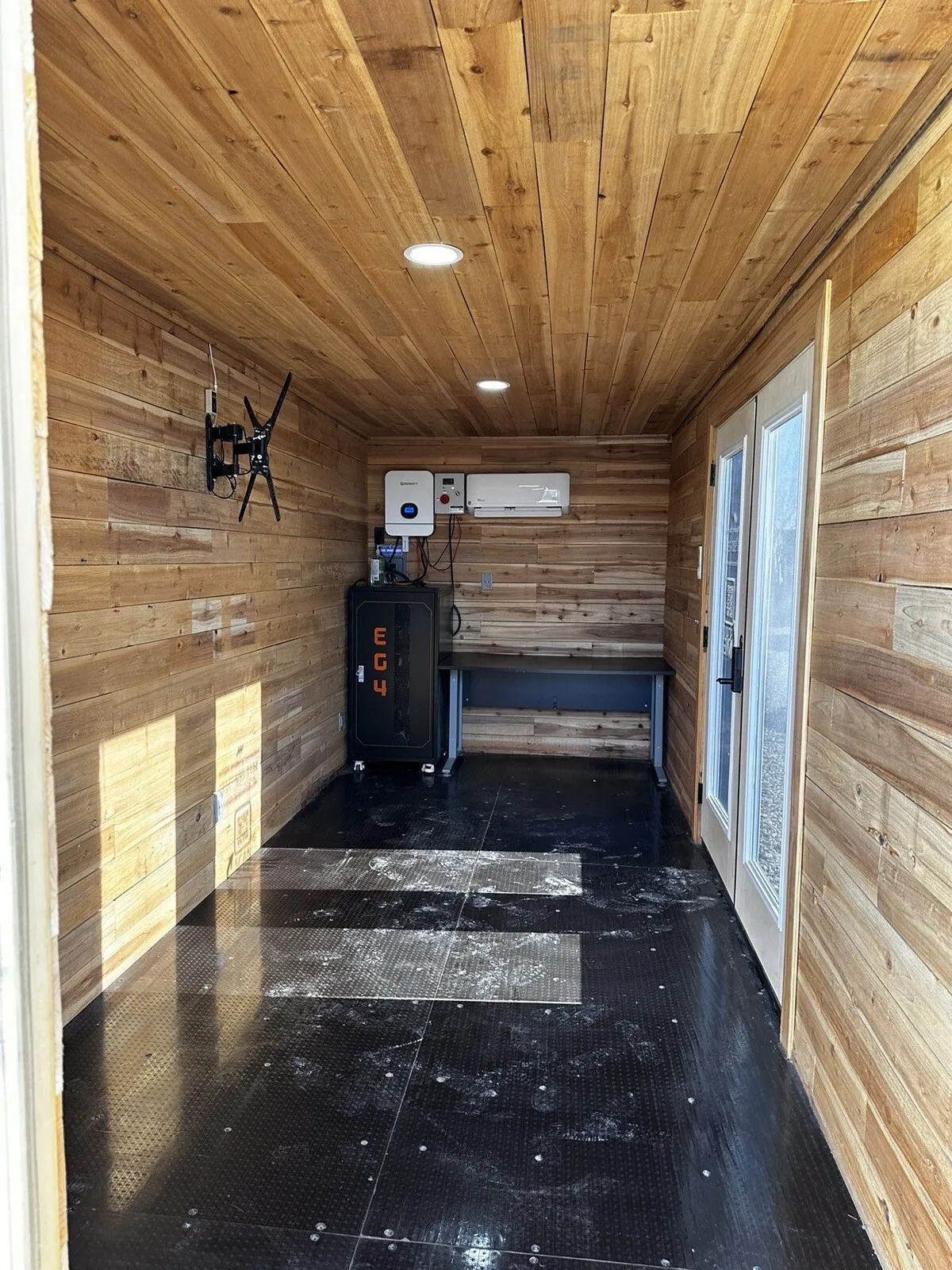 Contenedor de 20 pies Oficina Solar Off Grid - Imagen 3